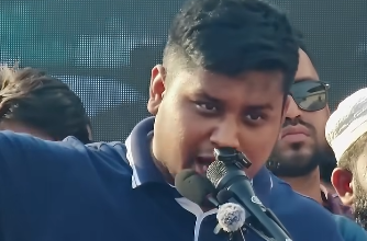 ‘ফার্মের মুরগি’ মন্তব্যের জবাবে শিক্ষামন্ত্রীকে নিশানা, সরকারের সমালোচনায় হাসনাত আবদুল্লাহ